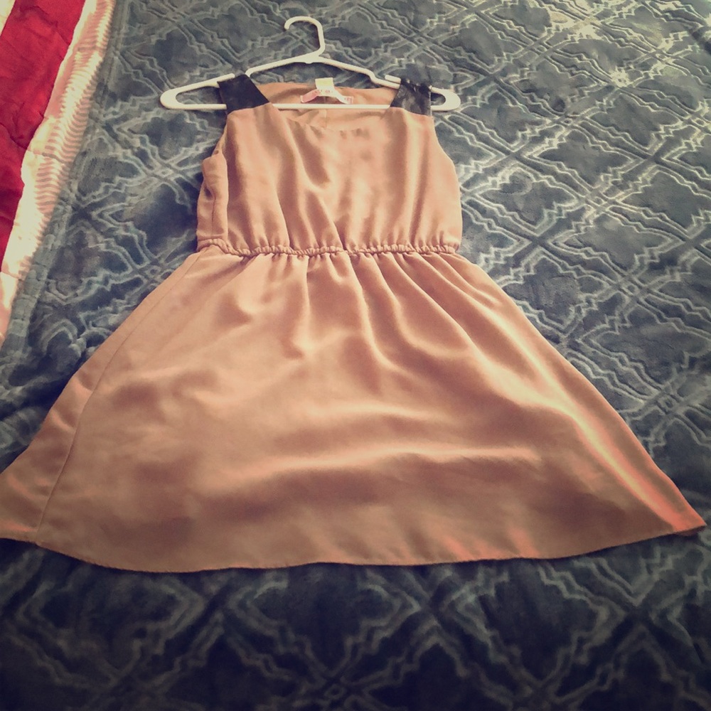 Short dress